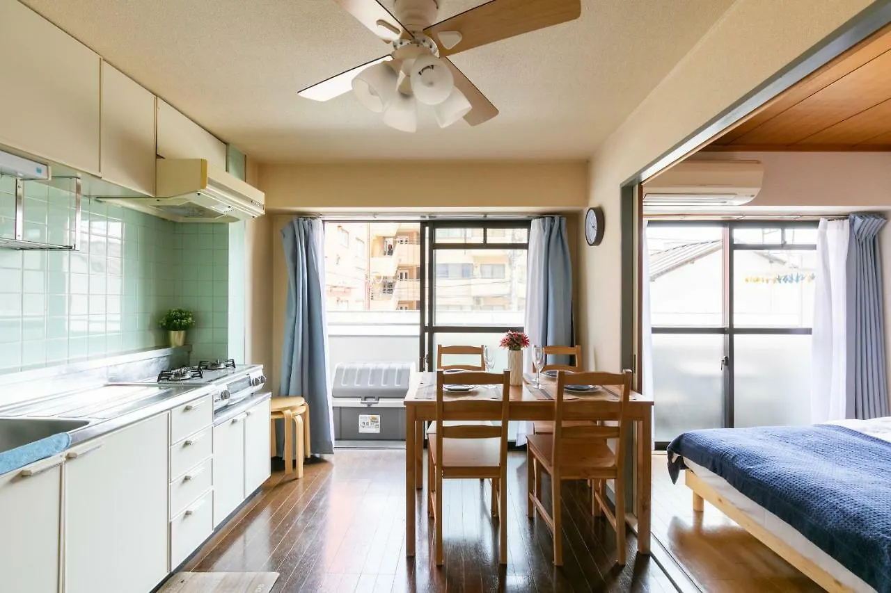 Apartment Komagome Colorbee Hostel Tokyo Japan